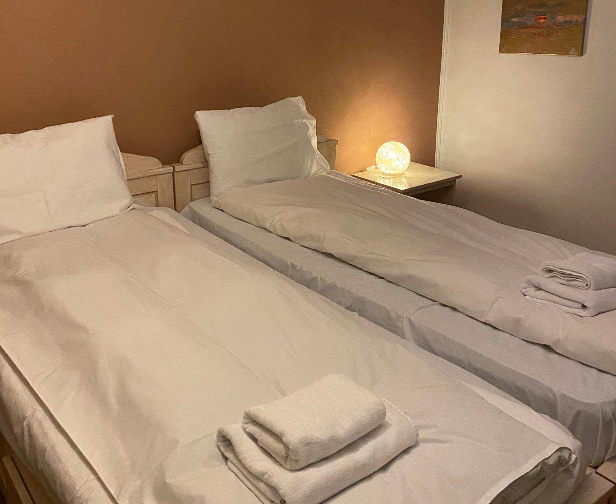 Rose'S Oldtown Apartment บราชอฟ ภายนอก รูปภาพ